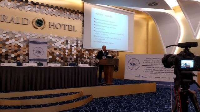 Në Prishtinë mbahet Kongresi i Reumatologëve
