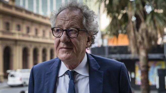 Geoffrey Rush akuzohet për ngacim seksual
