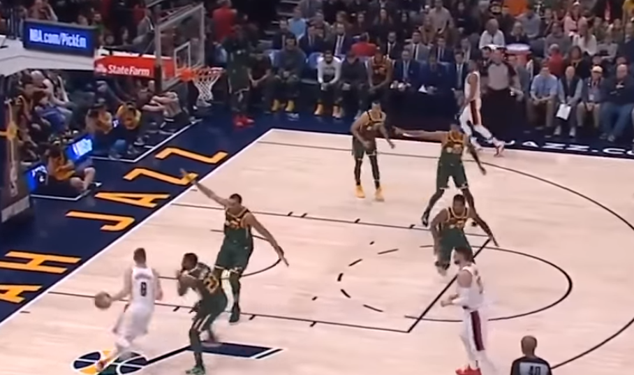 Utah triumfon ndaj Portland (VIDEO)