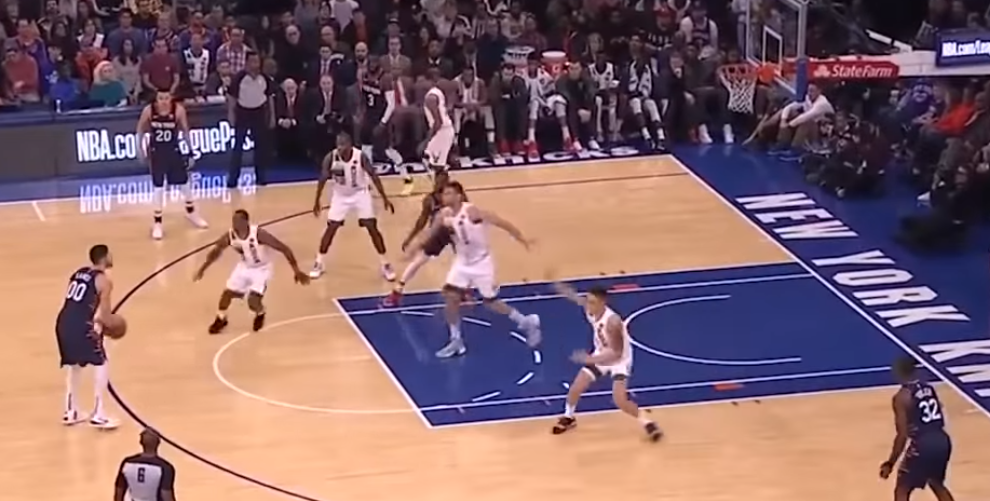 Bucks ngadhënjenjë ndaj Knicks (VIDEO)