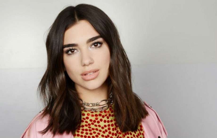 Dua Lipa kur ishte fëmijë (VIDEO)