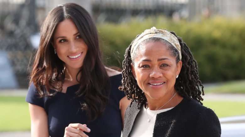 Nëna e Meghan Markle s’do të jetë me familjen mbretërore për festat