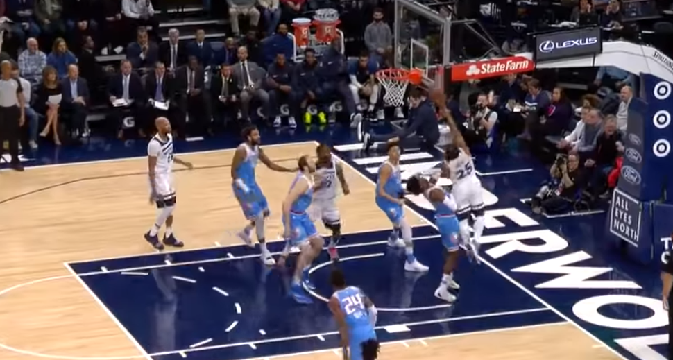 Wolves fitojnë ndaj Kings (VIDEO)