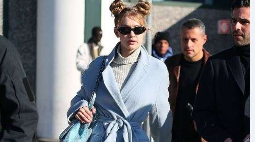Gigi Hadid mbërrin në Milano