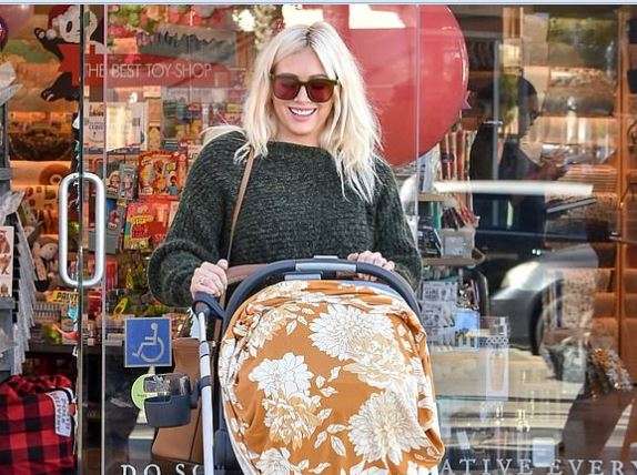 Hilary Duff del të shëtis më foshnjën e saj