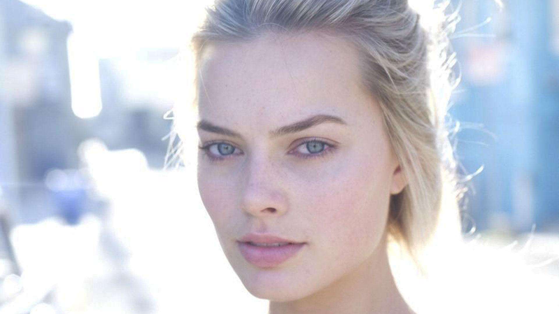 Margot Robbie nuk i duron pyetjet se kur do të bëhet nënë