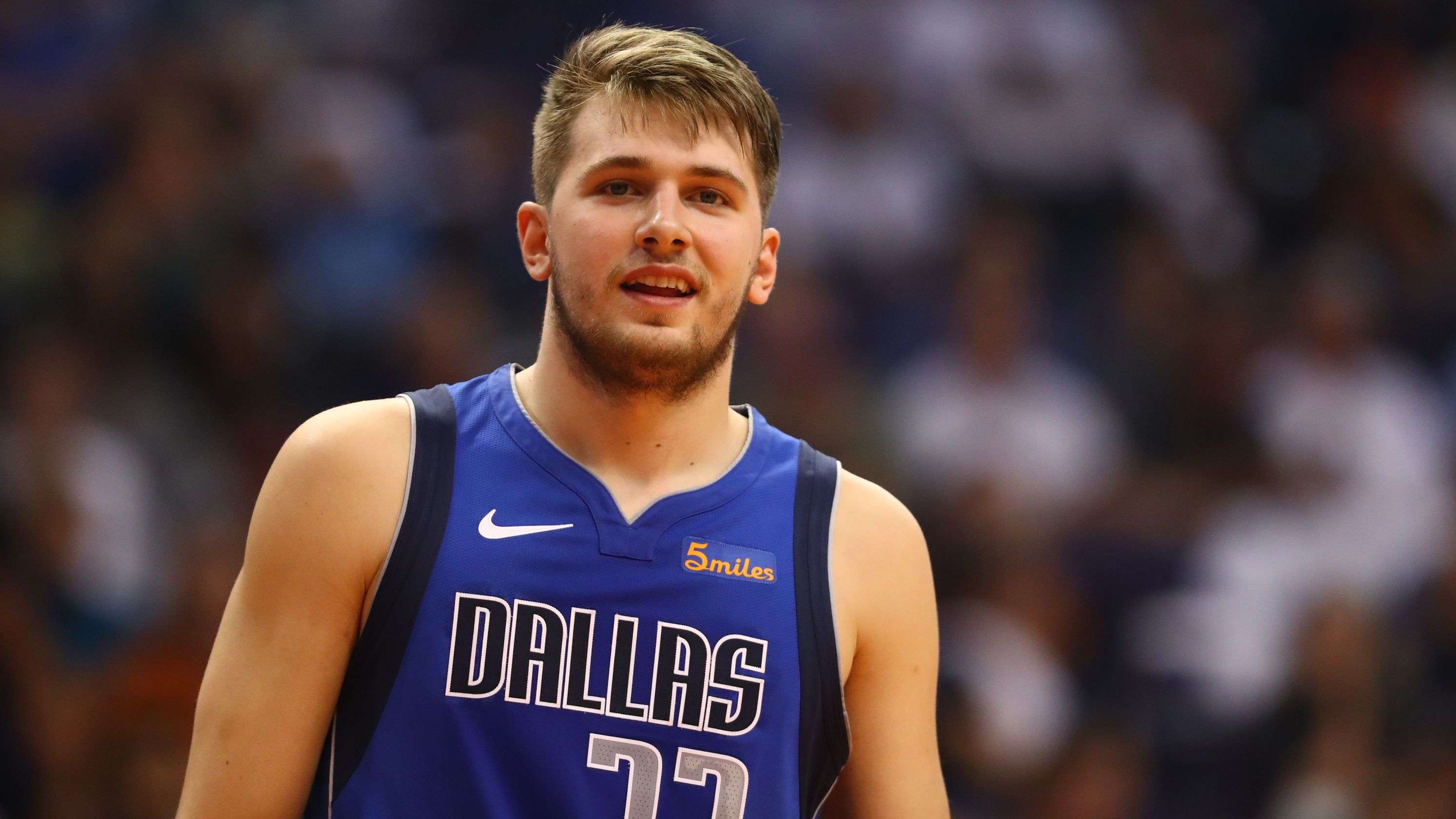 Luka Donçiq, adoleshenti i parë në historinë e NBA-së që shënon një dyfishor të trefishtë prej 30 pikësh
