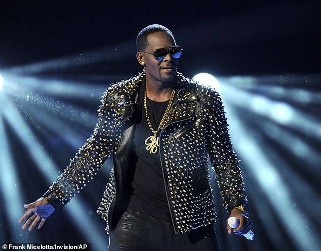 FBI nis hetim për krim federal ndaj R Kelly