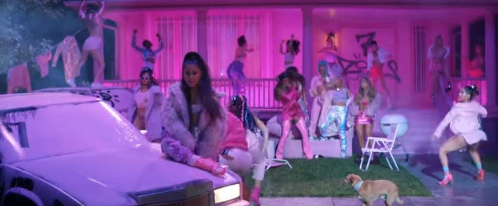 Ariana Grande publikon videoklip të ri (VIDEO)