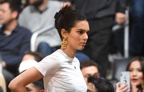 Kendall Jenner mbështetë të dashurin e saj