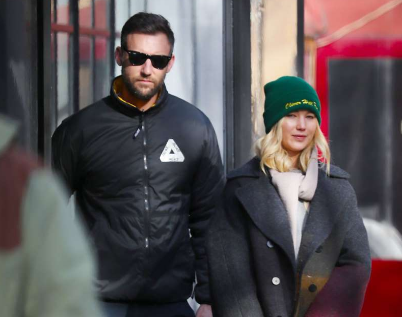 Jennifer Lawrence darkon me të dashurin në New York