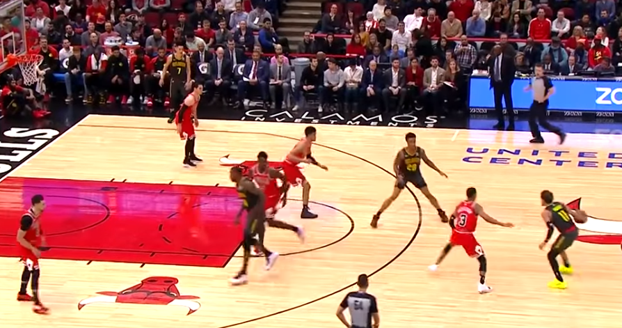 Hawks ikin me fitore nga Chicago (VIDEO)