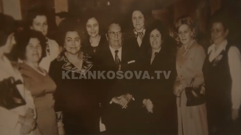 Çamile Türbedar, gruaja që rregulloi Jovanka Broz kur ishte për vizitë në Kosovë (VIDEO)