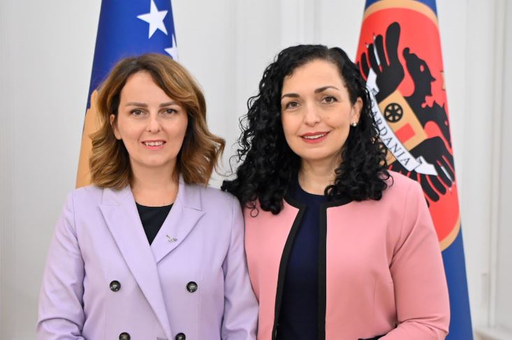 Nita Shala Em Rohet Ambasadore E Kosov S N Itali Klan Kosova