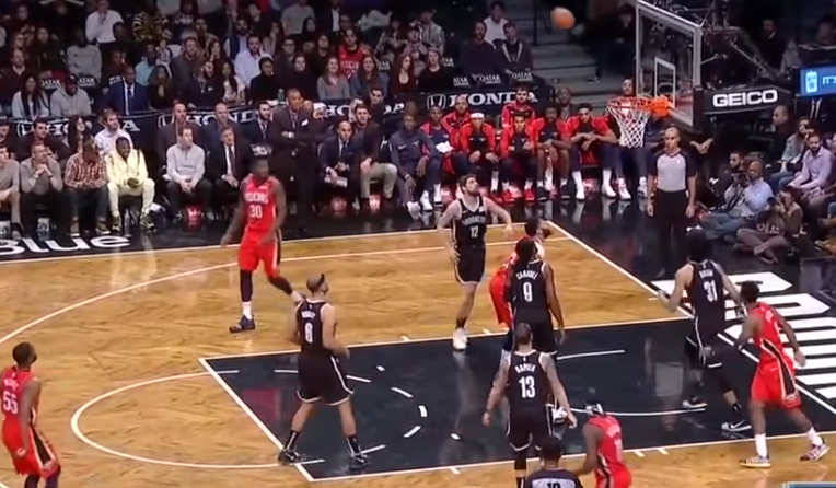 Nets triumfojnë ndaj Spurs (VIDEO)