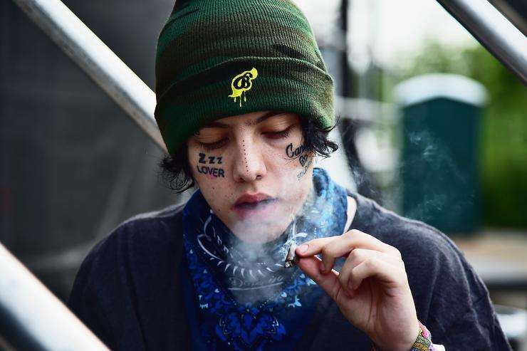 Lil Xan po bëhet baba