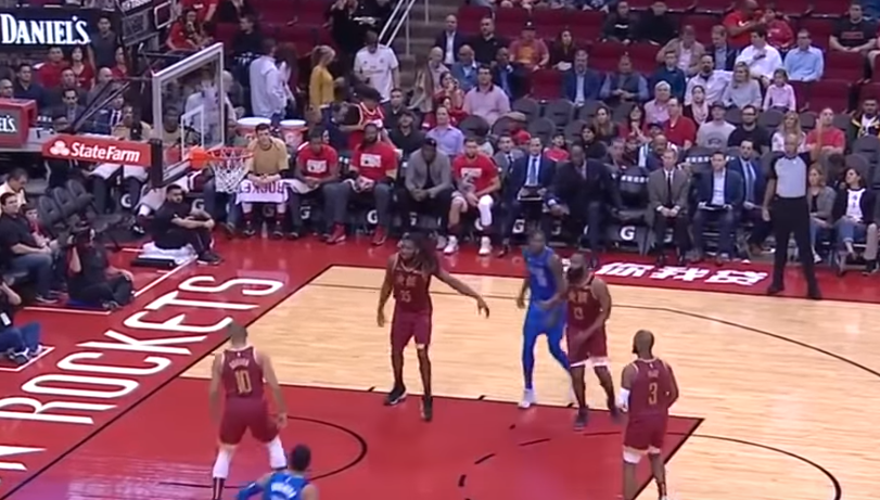 Houston e fitojnë derbin e Teksasit (VIDEO)