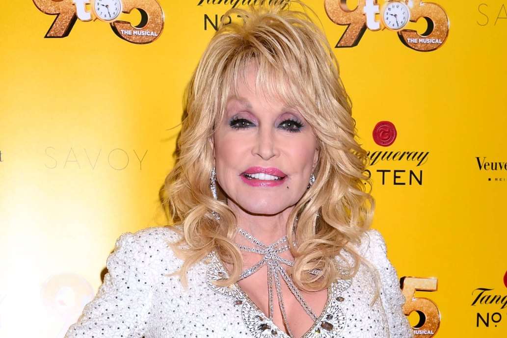Burri i Dolly Parton nuk është fans i muzikës së saj