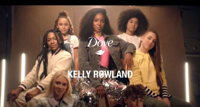 Kelly Rowland publikon videoklip të ri (VIDEO)