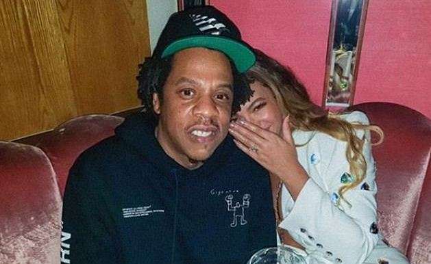 Beyonce duket e mrekullueshme në të bardh