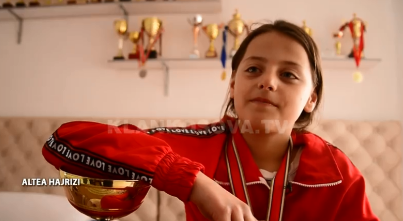 Altea Hajrizi, e ardhmja e tenisit kosovar (VIDEO)
