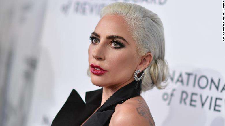 Lady Gaga në lidhje të re dashurie (VIDEO)