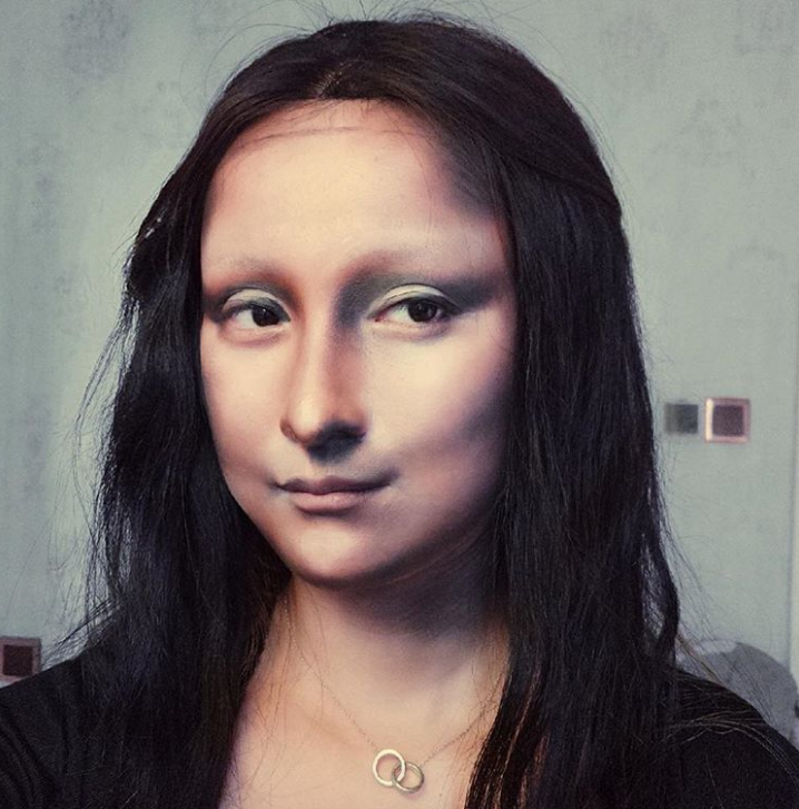 Artistja kineze që mund të shndërrohet në çfarëdo personazhi