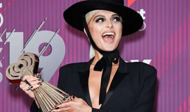 Bebe Rexha triumfon sërish