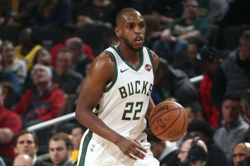Bucks të fortë për Lakers (VIDEO)