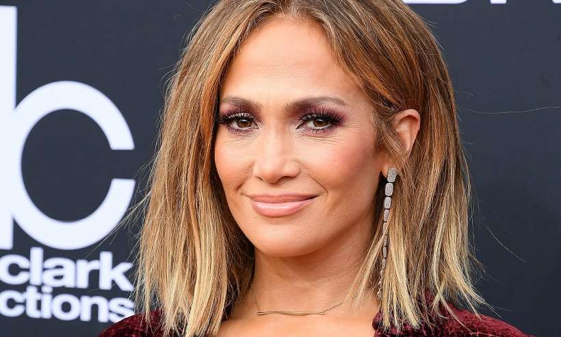 Jennifer Lopez del me çantë 100 mijë dollarëshe për pazar