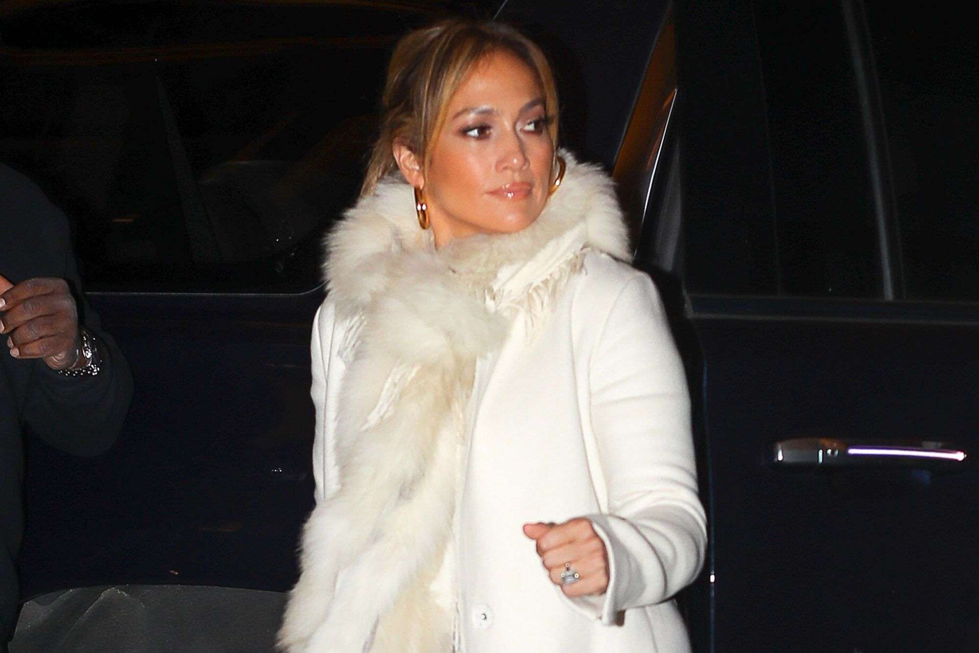 Jennifer Lopez me çantë 100 mijë dollarëshe