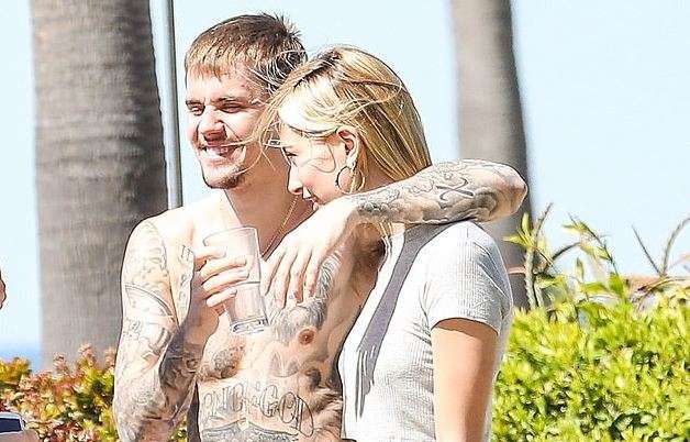 Justin Bieber është i lumtur me gruan e tij