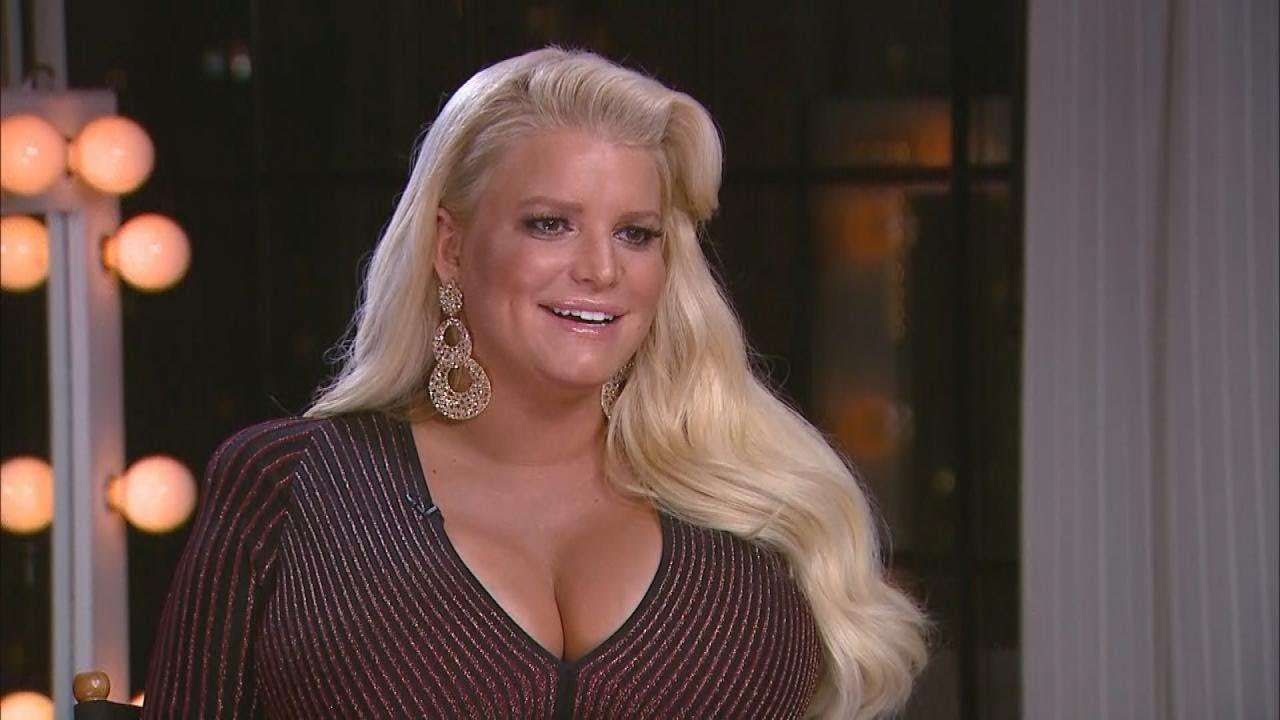 Jessica Simpson gati të bëhet sërish nënë (FOTO)