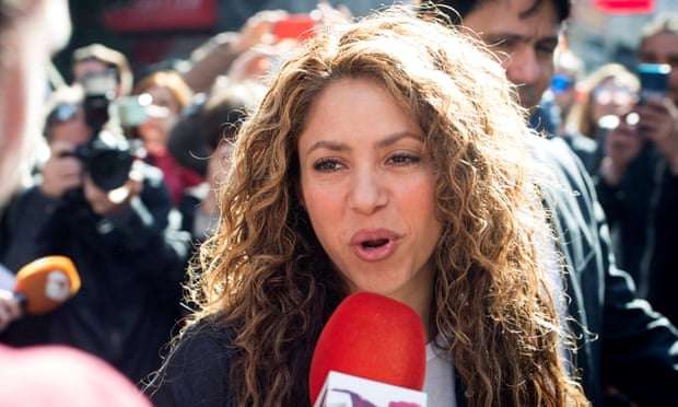 Shakira në gjykatë për “La Bicicleta” – akuzohet për plagjiaturë