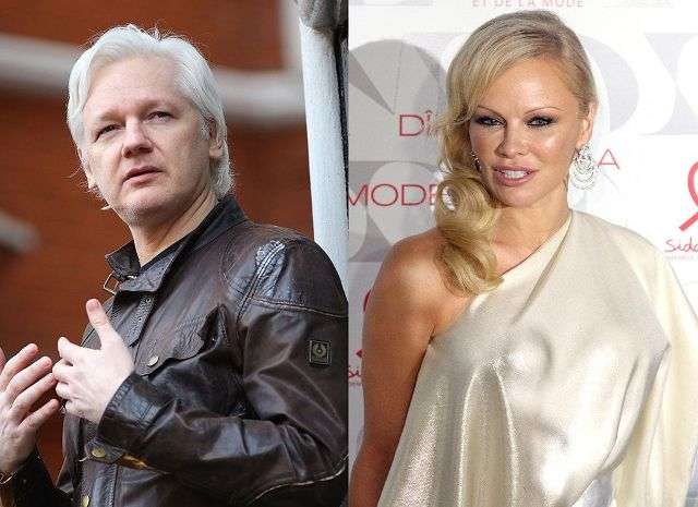 Pamela Anderson e quan "hero" Julian Assange