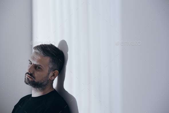 Shtatë sjelljet që shfaqin njerëzit që nuk kanë pasur dashuri në vegjëli