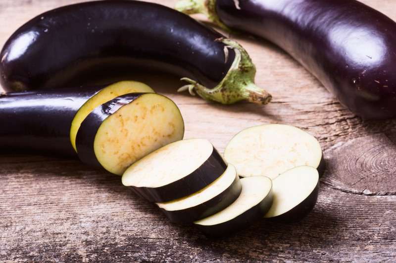 Patëllxhani i zi i mirë për zemër dhe ndihmon me aneminë