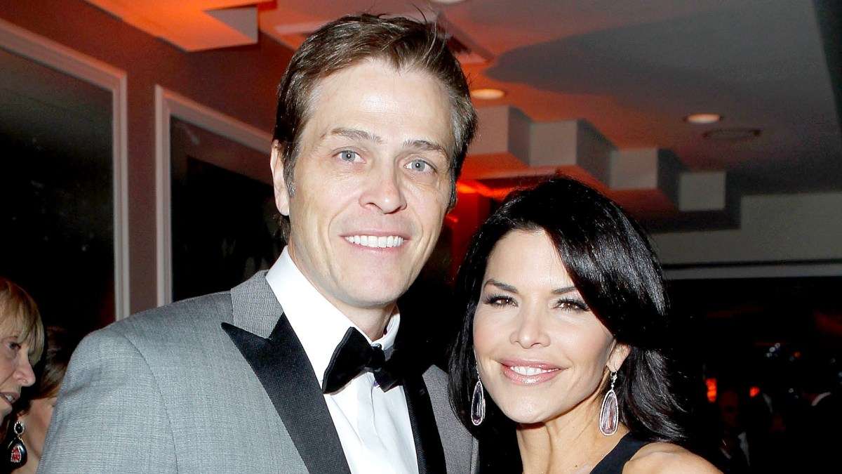 Lauren Sanchez po ndahet zyrtarisht nga burri