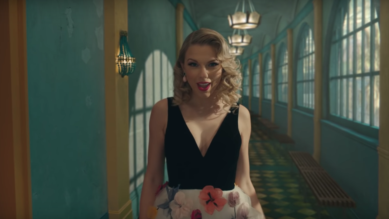 Taylor Swift then rekordin në YouTube me këngën e fundit (VIDEO)