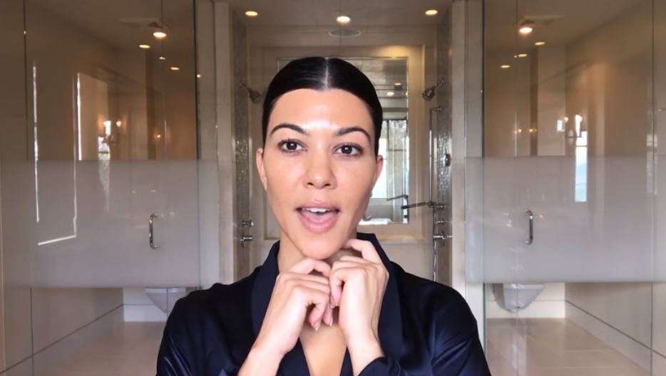 Mësoni si të grimoheni nga një Kardashian (VIDEO)