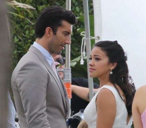 Xhirohen skenat e fundit të "Jane the Virgin" (FOTO)