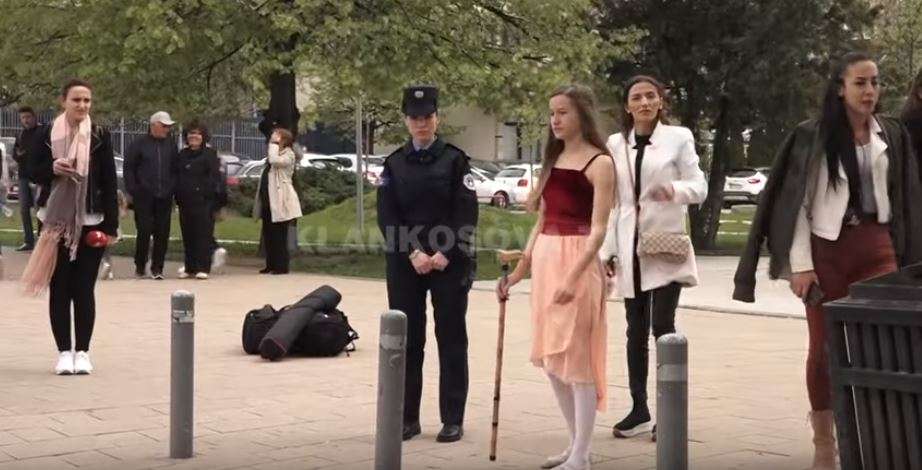 Me art kundër shkeljeve në trafik (VIDEO)