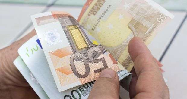 22 mënyra për të kursyer para pa e kuptuar fare