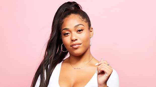 A është në lidhje Jordyn Woods?