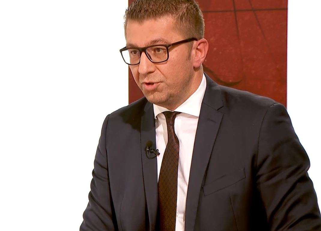 Mickoski merr mandatin për formimin e qeverisë në Maqedoninë e Veriut