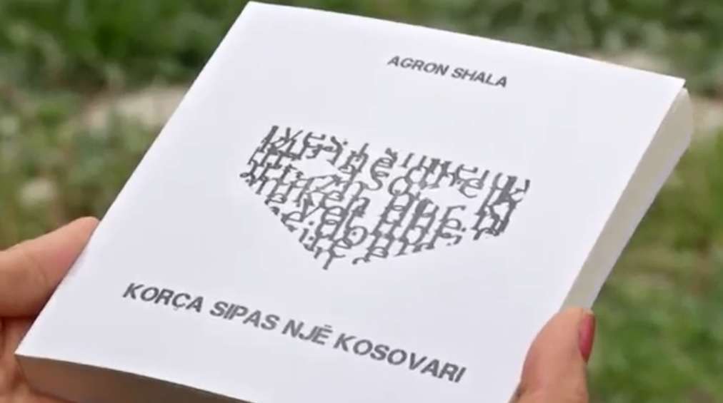 Agron Shala sjell Korçën në Kosovë (VIDEO)