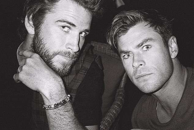Liam Hemsworth tregon se kush është heroi i tij