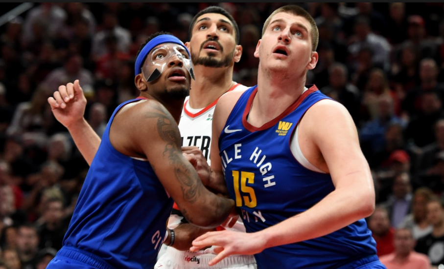 Nuggets fitojnë ndaj Blazers (VIDEO)