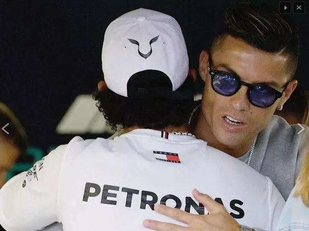 Ronaldo ishte mysafir special i Hamilton (FOTO)