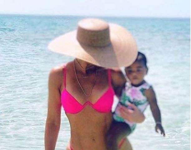 Khloe Kardashian shkëlqen sërish